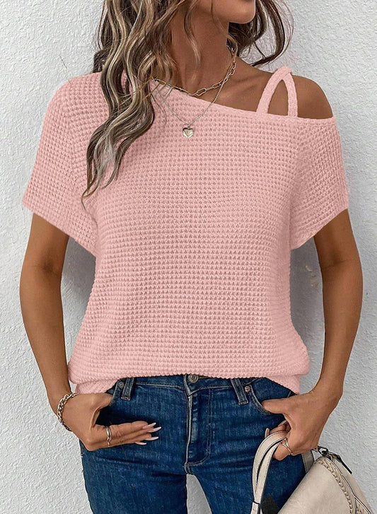 Short sleeved off-the-shoulder knit T-shirt