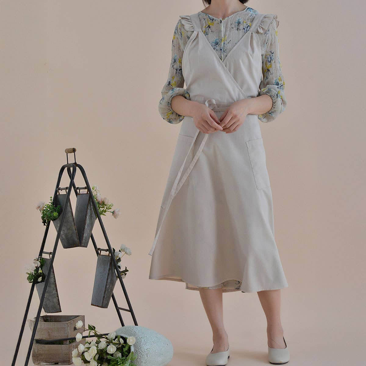 French Dress Style Linen Aprons with pockets