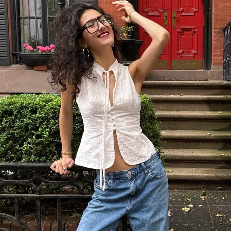 Trendy street lace-up sleeveless crop tank top