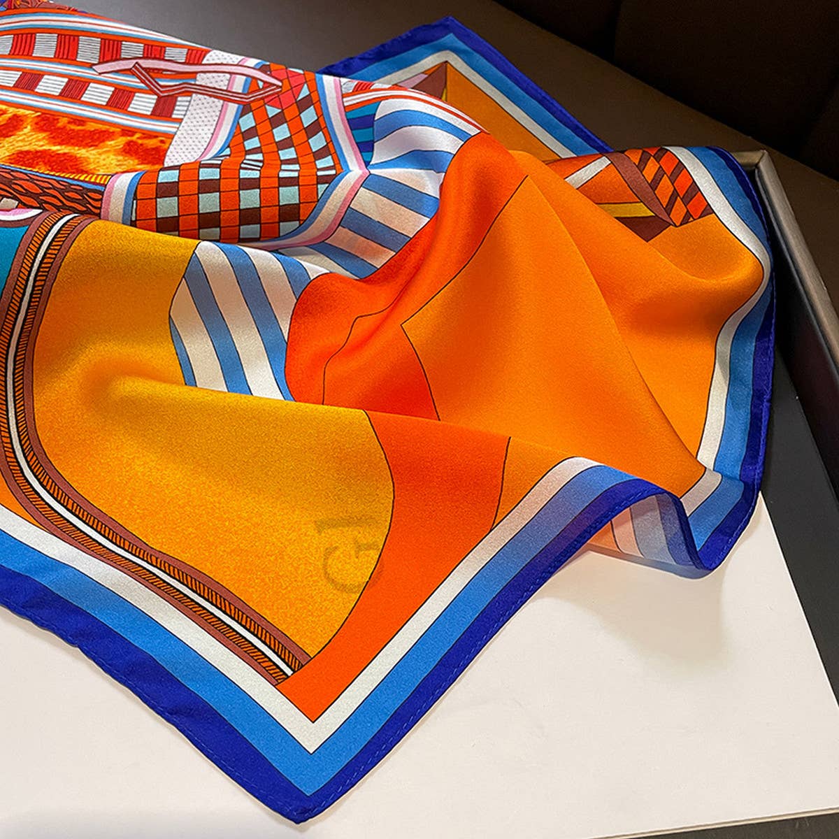 53cm Vintage Print Silk Blend Scarf for Women_CWASC0625