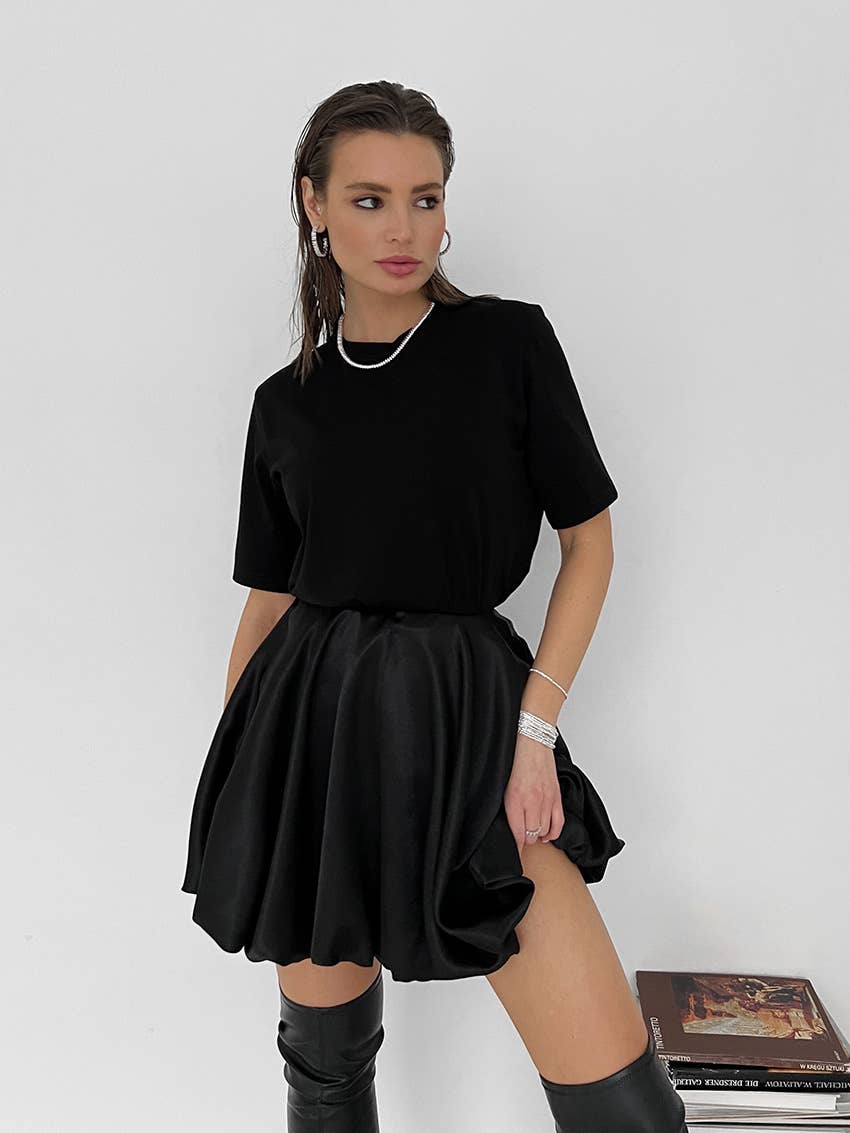 Chic A-line high-waisted slimming skirt