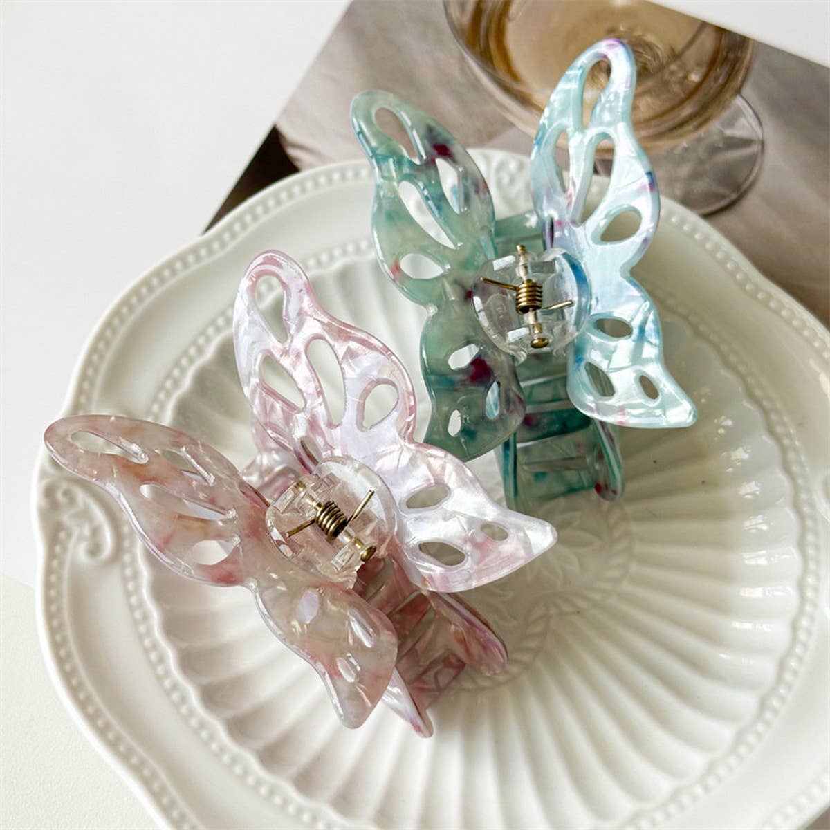 New Large Hollow Butterfly Hair Claw Women's Clip_CWAHA1028