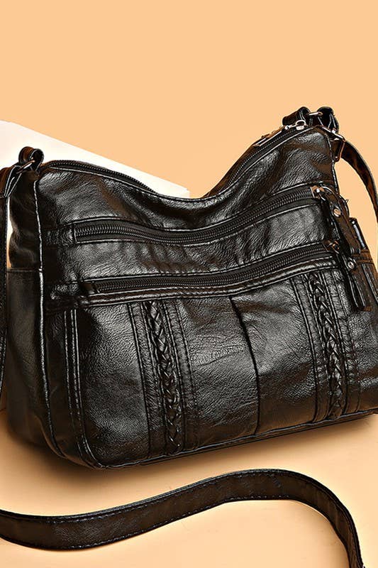 TEXTURE SOFT LEATHER MESSENGER BAG_CUAB0032