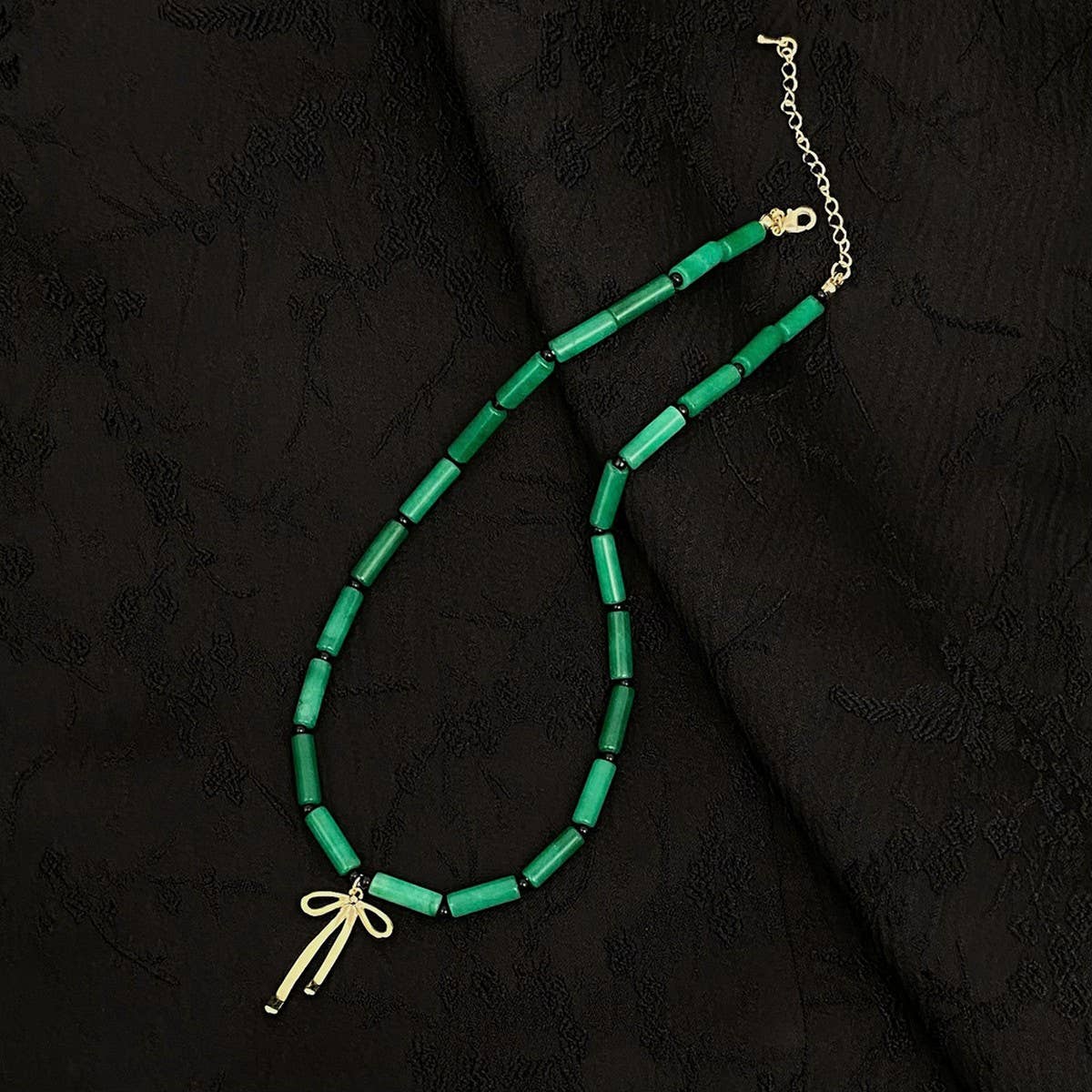 GREEN BAMBOO CHINESE STYLE NATURAL STONE NECKLACE