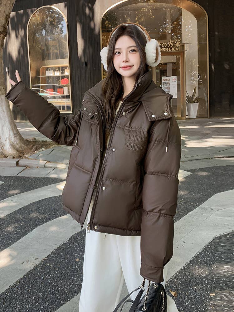 Hooded and textured short cotton-padded jacket