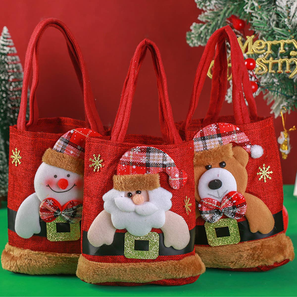 CWMM9348_CHRISTMAS SANTA SNOWMAN DEER GIFT BAG