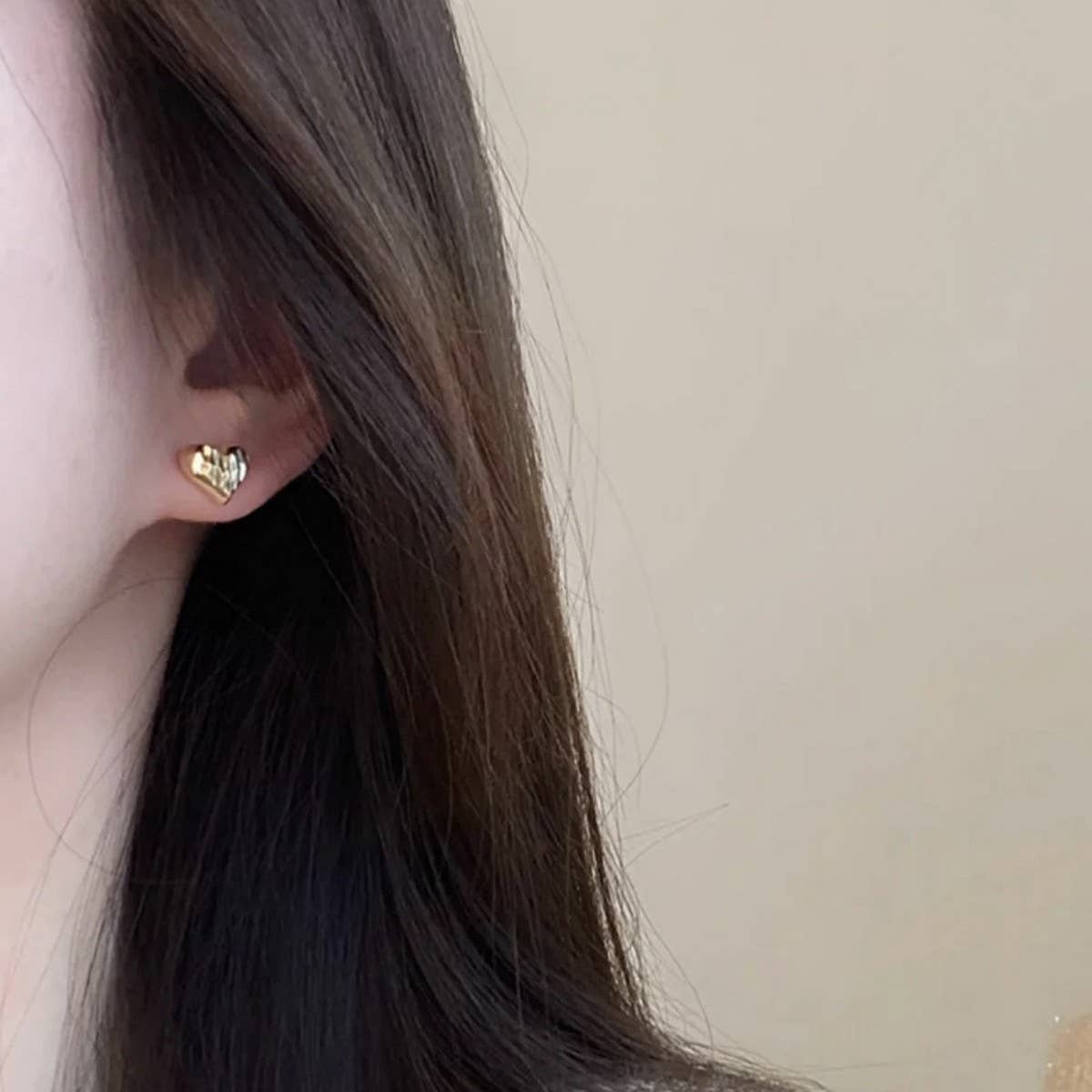 VALENTINE'S DAY DELICATE GOLD HEART EARRINGS