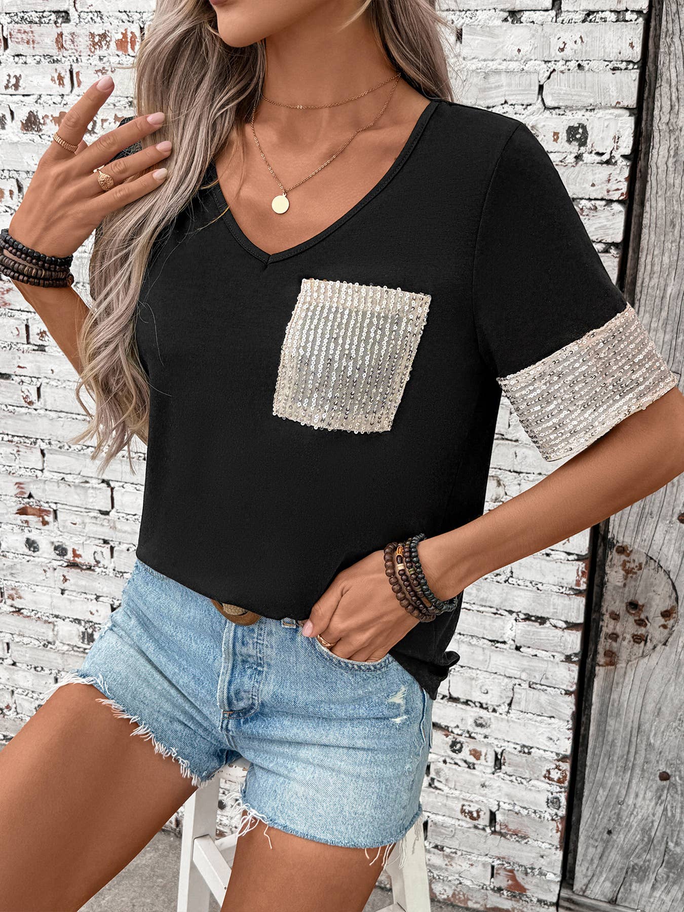 Basic Black and White Sequin Short Sleeve Top