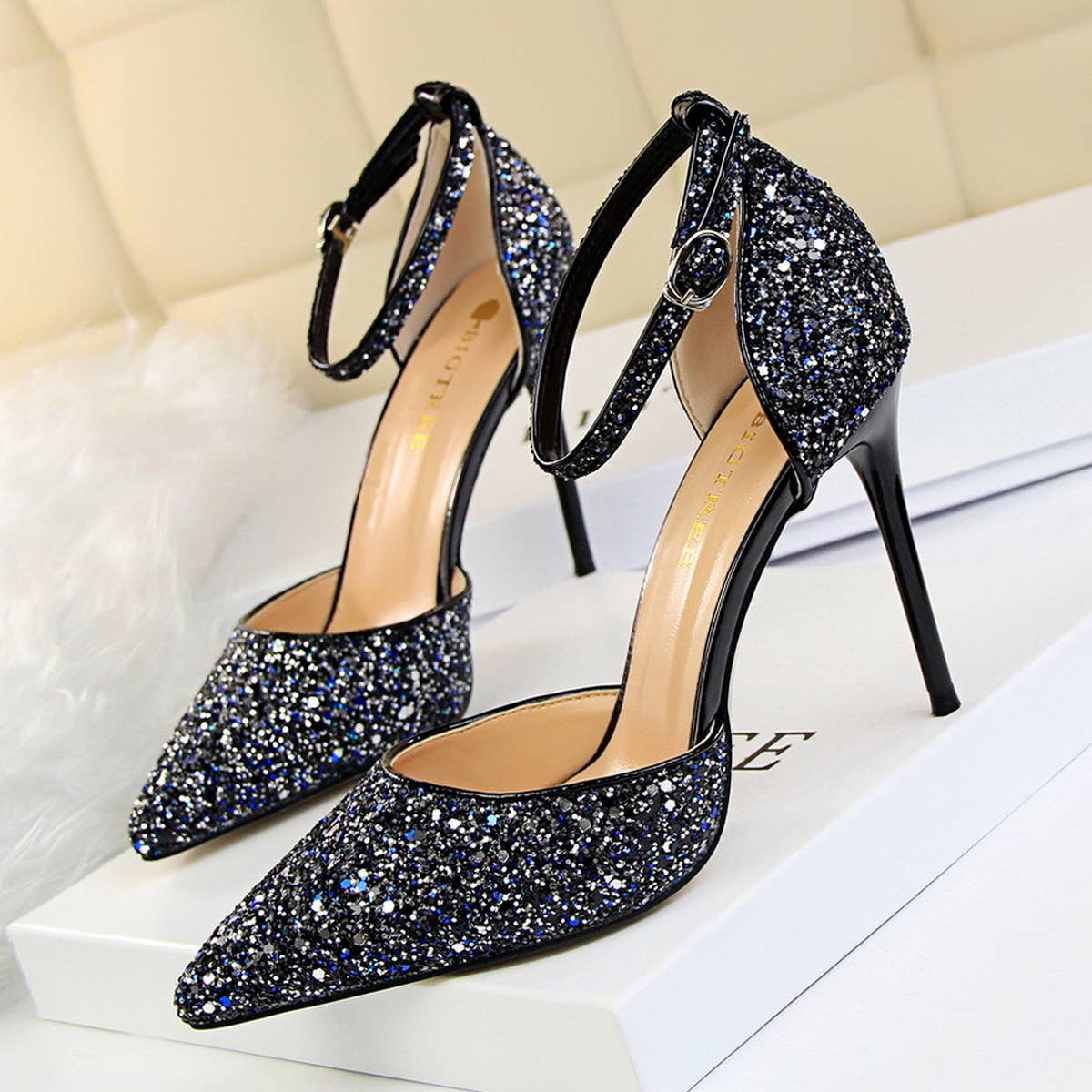 SHALLOW POINTED TOE SEQUINED SEXY HIGH HEELS