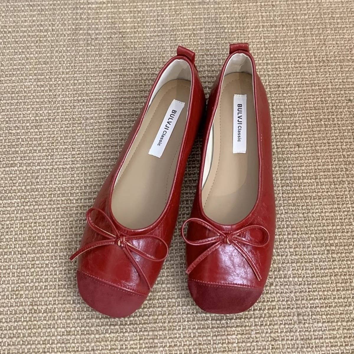 Vintage Bow Slip-On Round Toe Flat Shoes