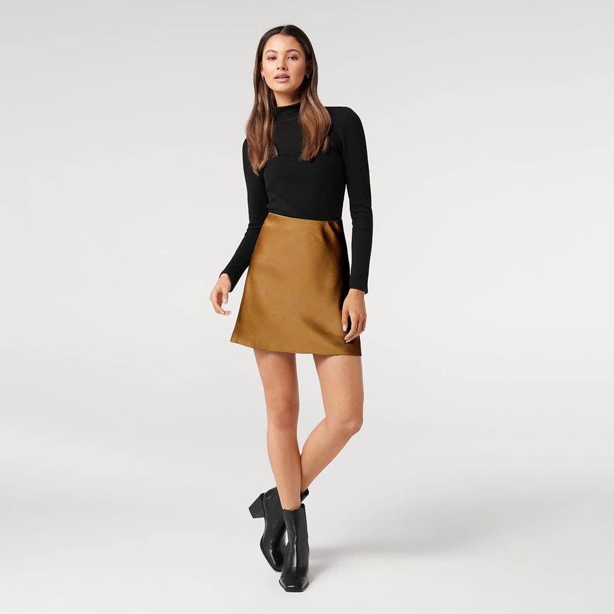ACETATE SATIN SKIRT ELASTIC HIGH WAIST SHORT SKIRT_CWAB4801