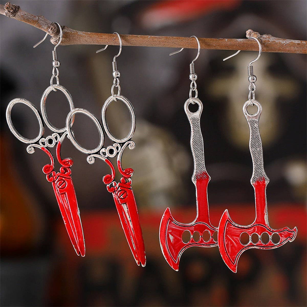 HALLOWEEN BLOODY HORROR SCISSORS AXE EARRINGS