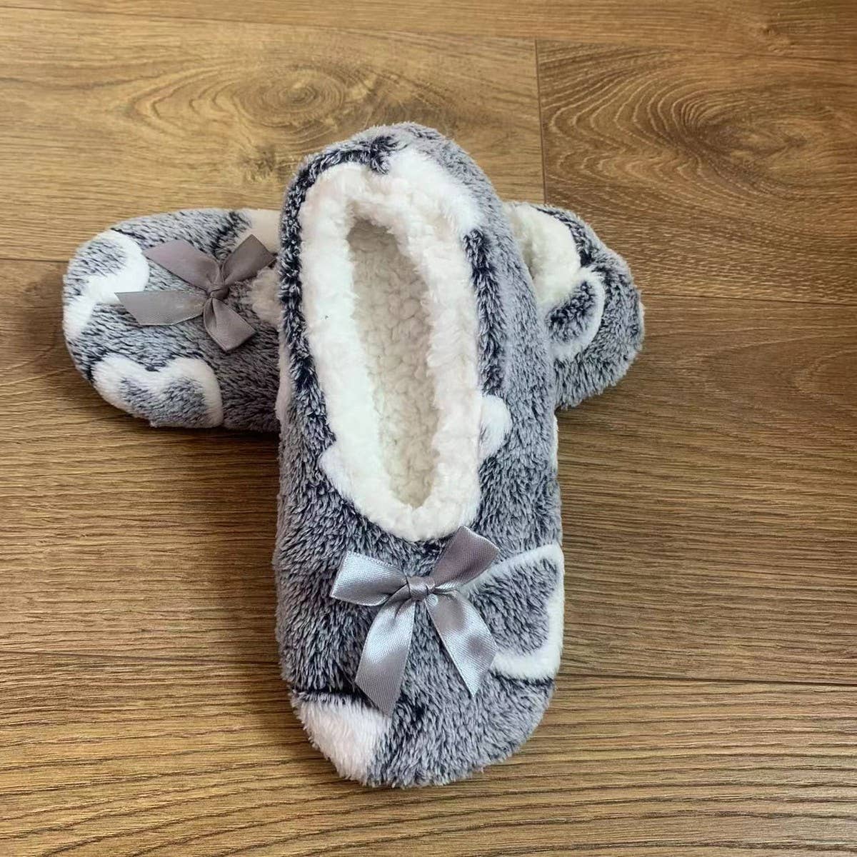 WOMEN'S  SOCKS HOME FLEECE FLOOR SOCK SLIPPERS