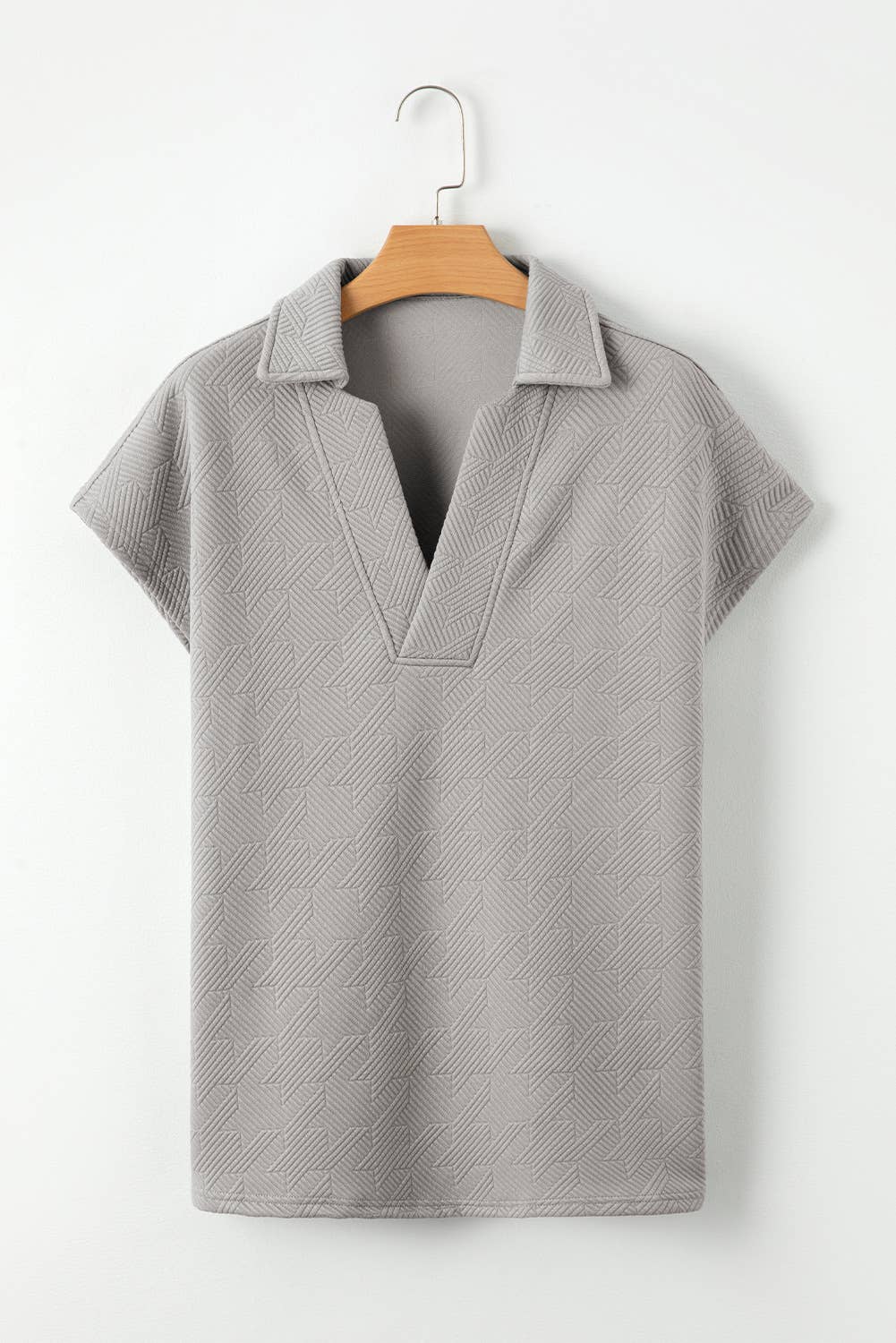 Solid-color V-neck slit short-sleeved T-shirt