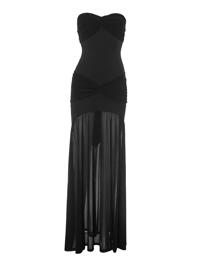 Solid-color hip-hugging pleated strapless dress