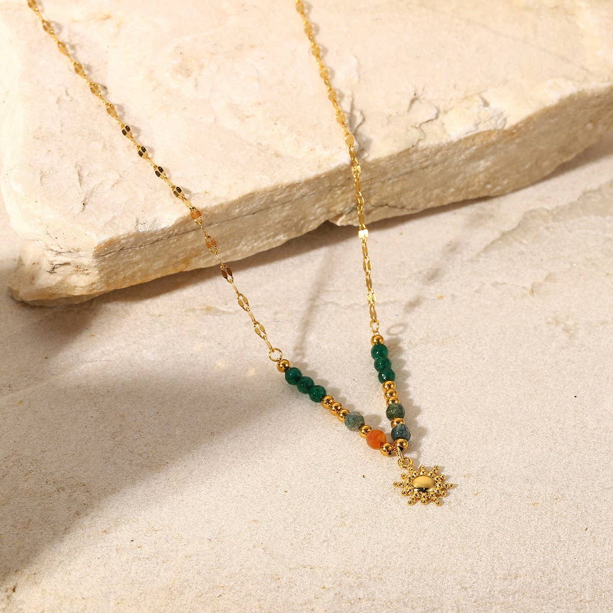 NEW FASHIONABLE NATURAL STONE PENDANT NECKLACE