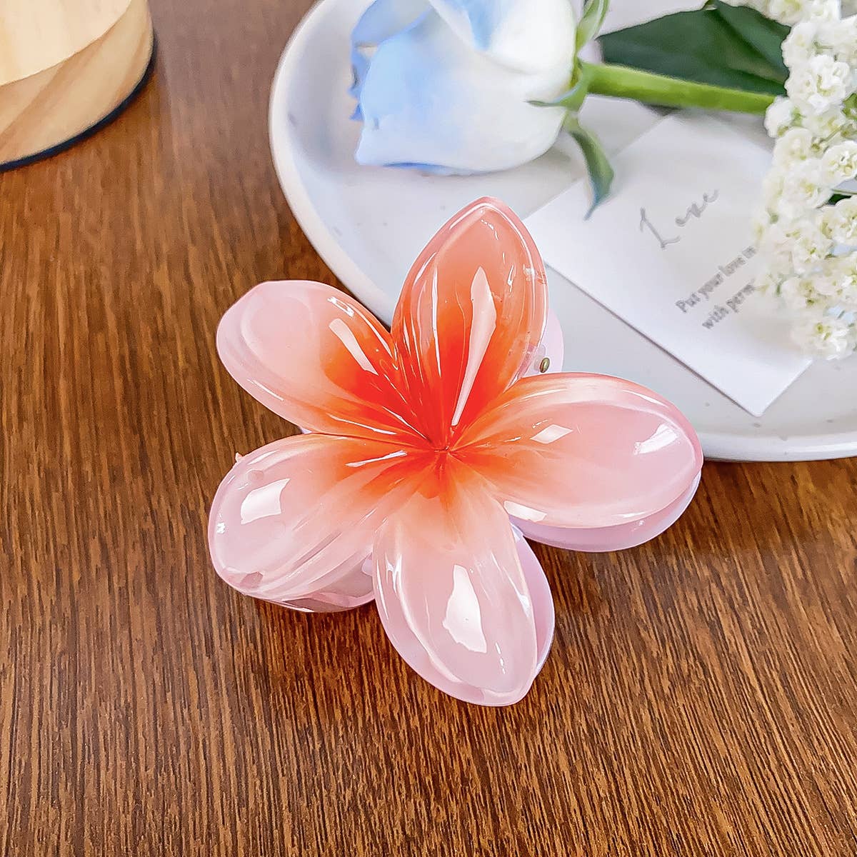 Frangipani hand-held vintage flower hair clips