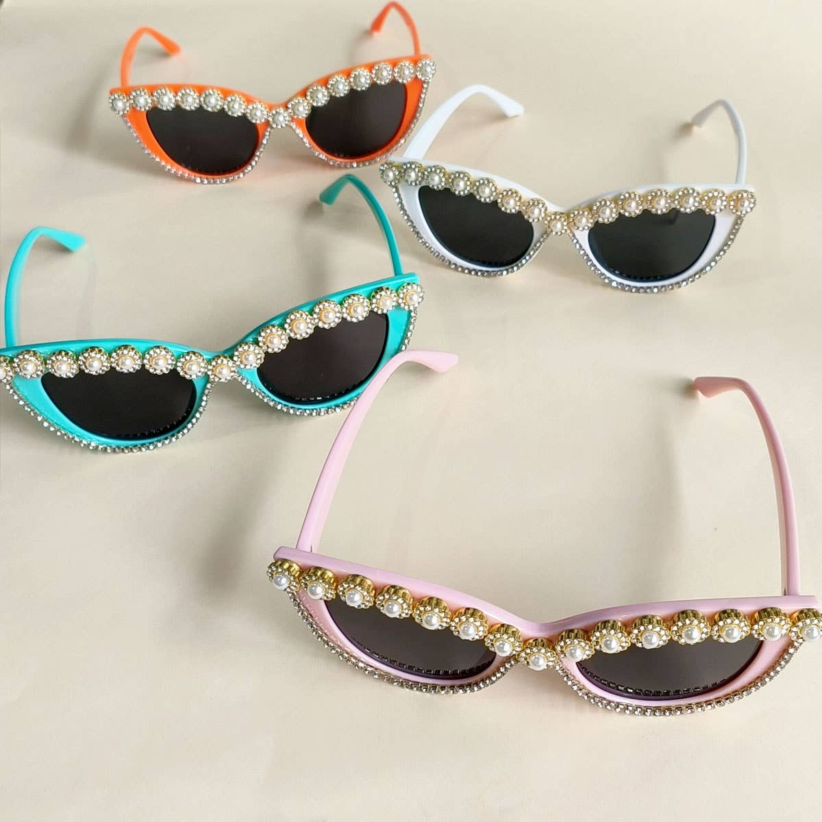 HANDMADE RHINESTONE PEARL RETRO CAT-EYE SUNGLASSES