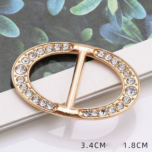 OVAL METAL DIAMOND SCARF RING WITH NO UPKEEP_CWMM2129