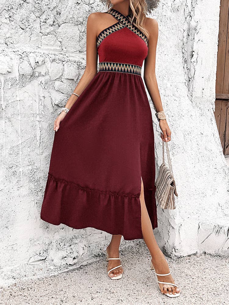 Elegant dress with neck and high waist