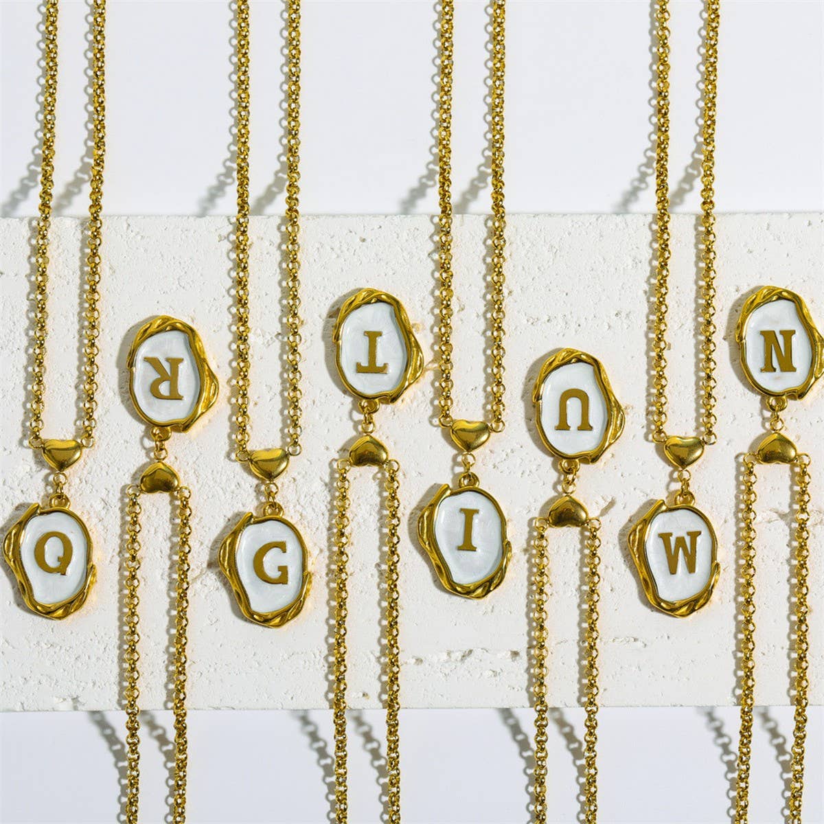 NEW 26 LETTERS OIL DROP THREE-DIMENSIONAL NECKLACE