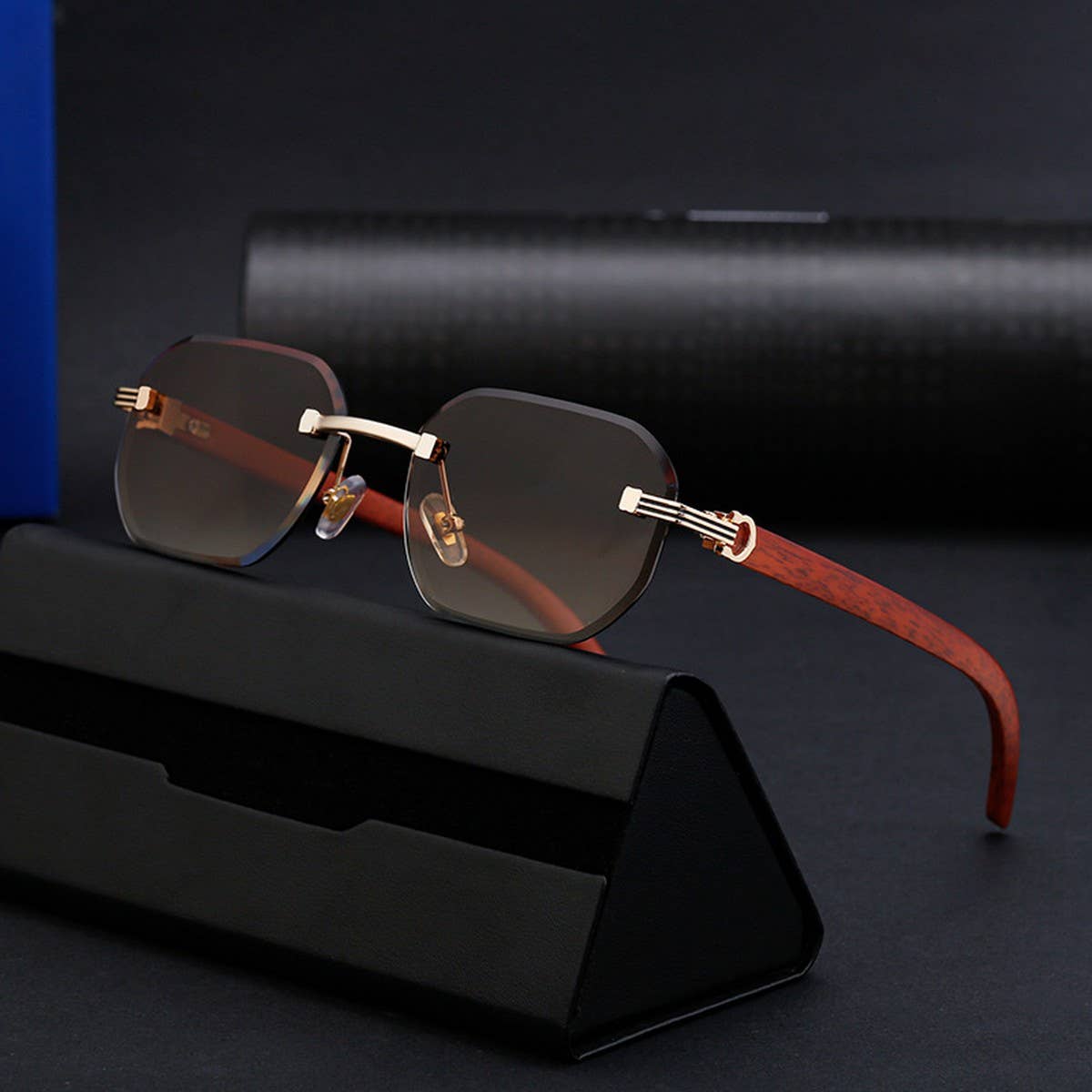 CUT EDGE RIMLESS FAUX WOOD GRAIN TEMPLE SUNGLASSES