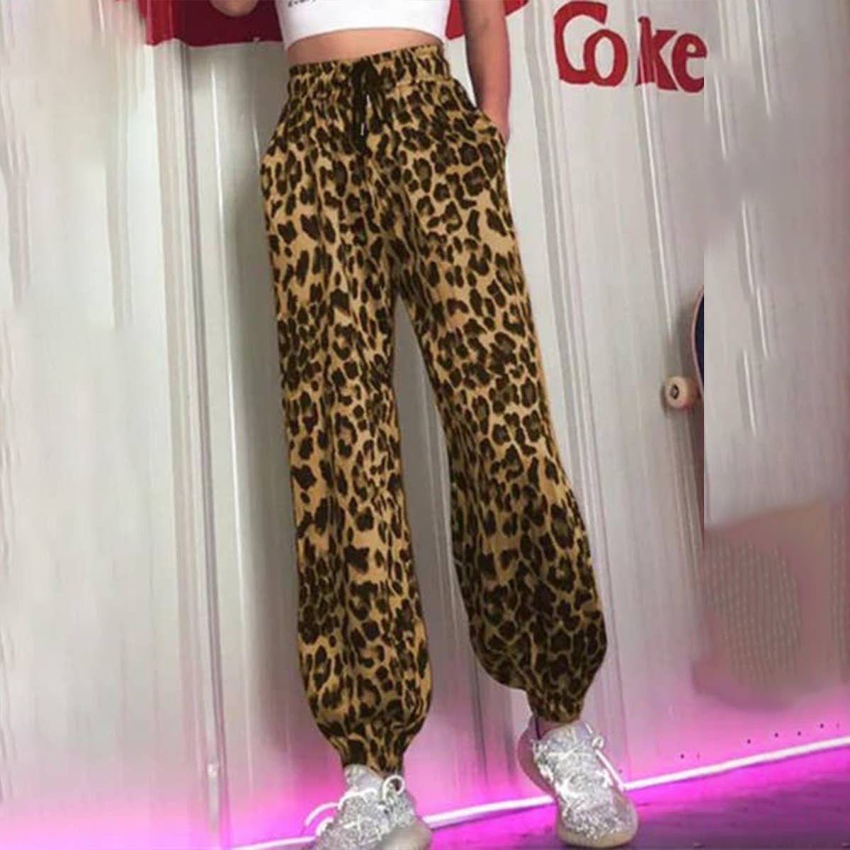 LEOPARD PRINT BOUQUET FEET HIGH-WAISTED PANTS