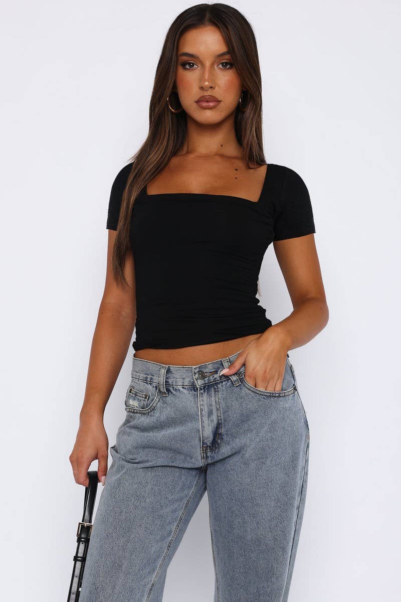 Cwtts1571_Solid Ruched Slim Fit Short Sleeve T-Shirt