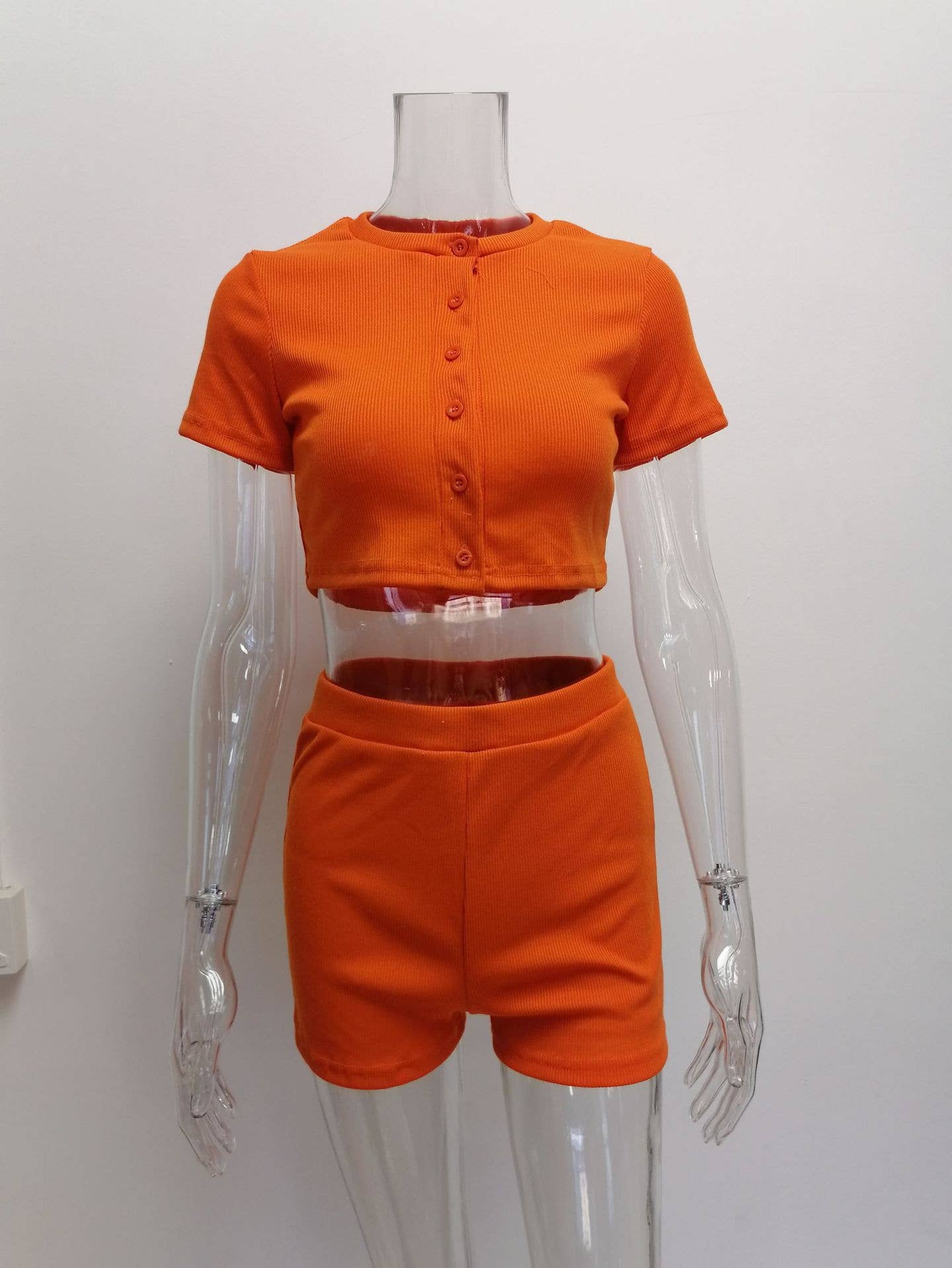 Sporty single-breasted cardigan and shorts set