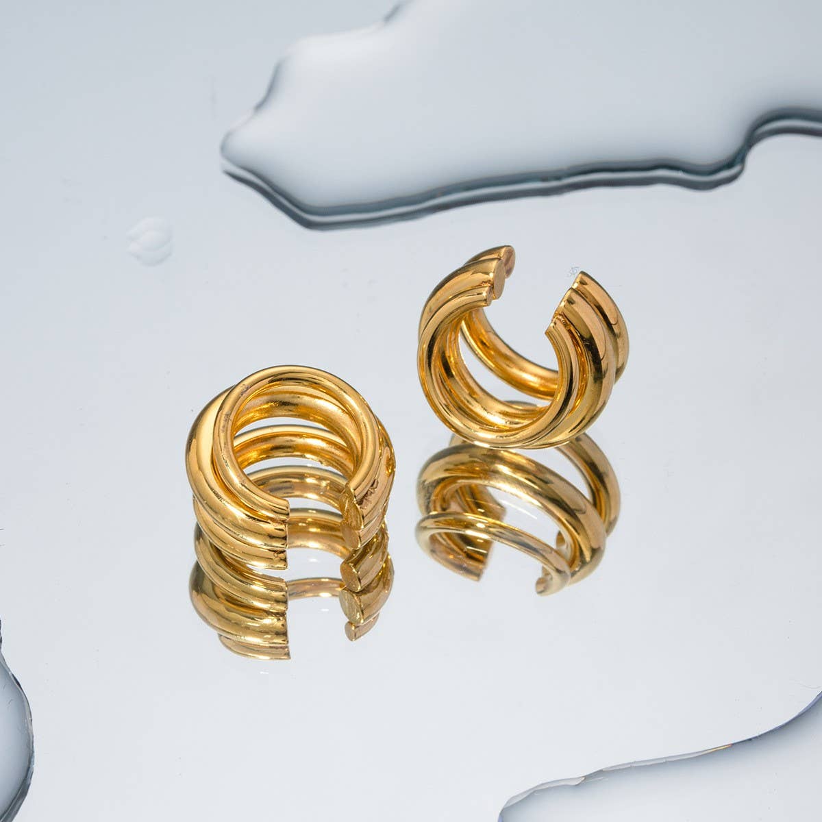 VERSATILE 18K GOLD STAINLESS STEEL EARRINGS
