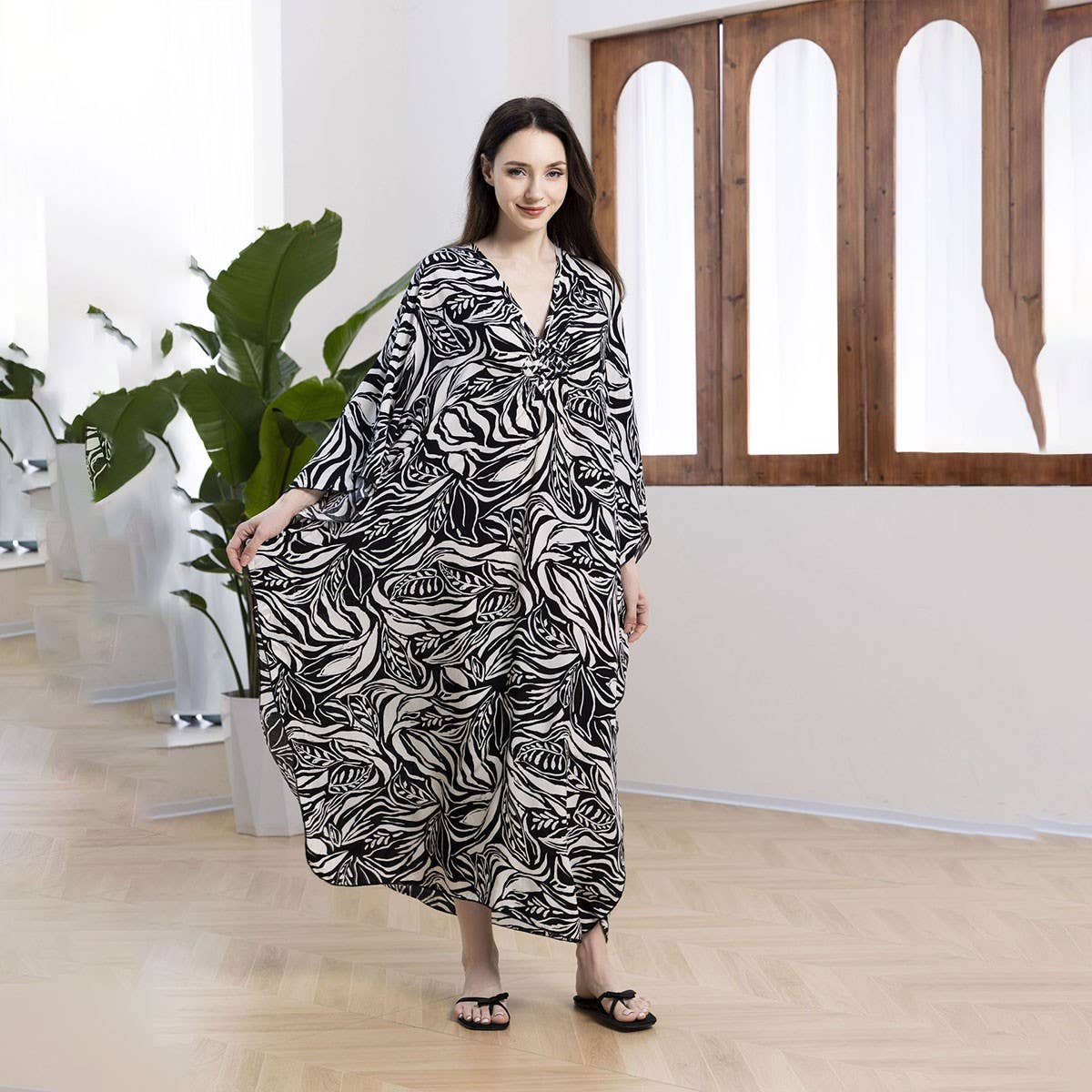 Plus Size Cotton Woven Beach Cover-Up Resort Dress_CWMM6141