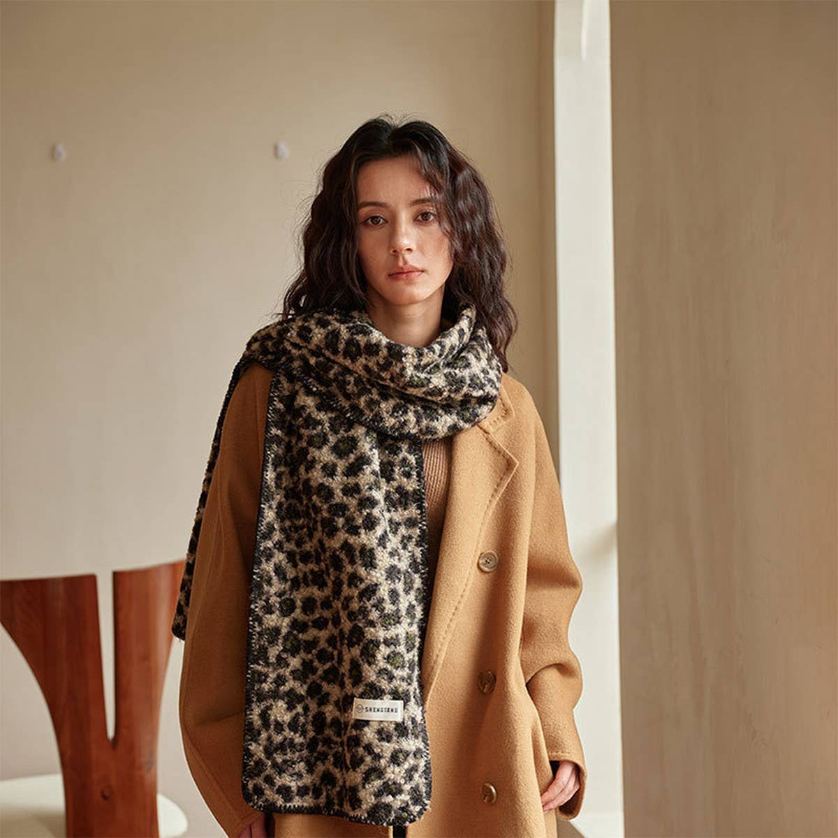 Leopard Jacquard Teddy Fleece Scarf ? Warm
