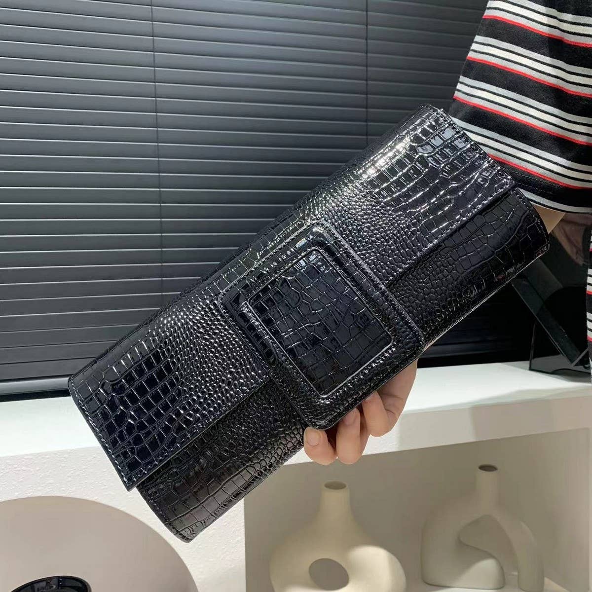 WOMEN'S FASHION RETRO COMMUTER CLUTCH_CWAB2616