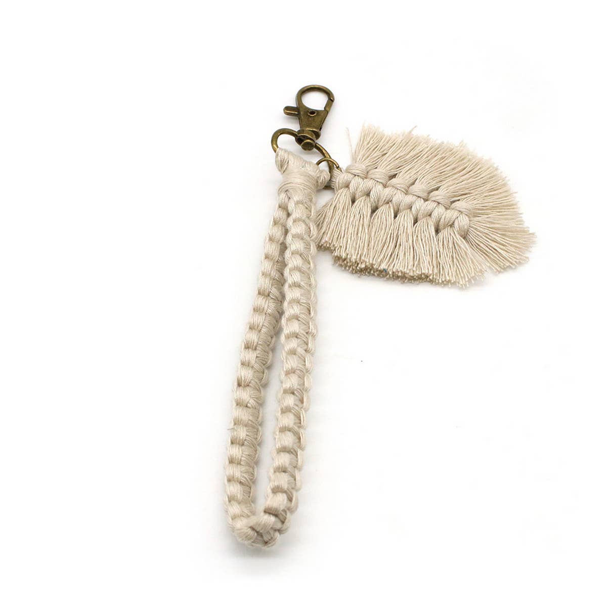 WOVEN HANDMADE PENDANT KEYCHAIN_CWMM1574