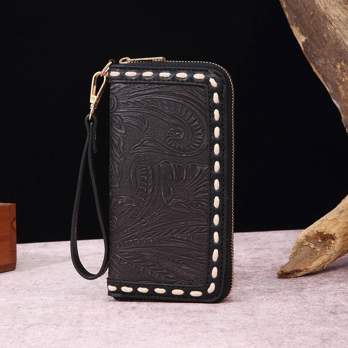 LEATHER CARVED EMBOSSED BOHEMIAN CLUTCH WALLET_CWAB2592