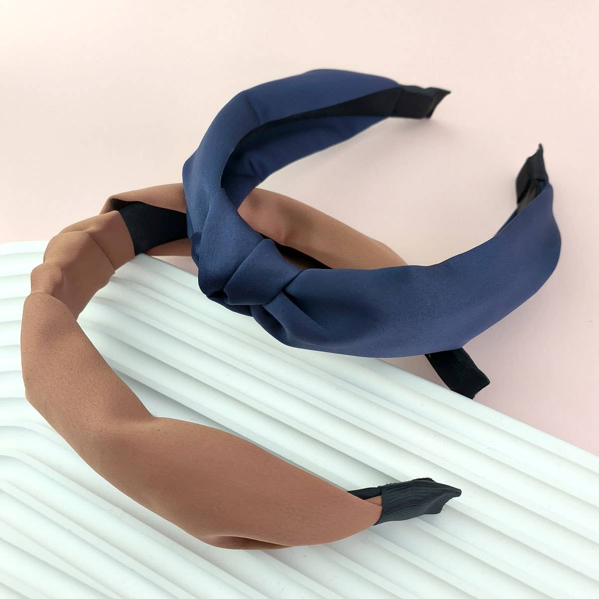 RETRO SATIN KNOTTED HEADBAND_CWAHA0833