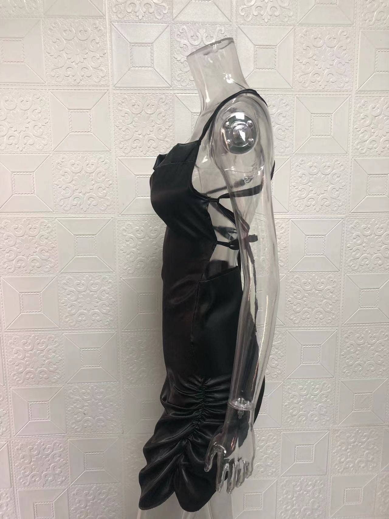 Sexy Sleeveless Tie-Back Solid Color Dress