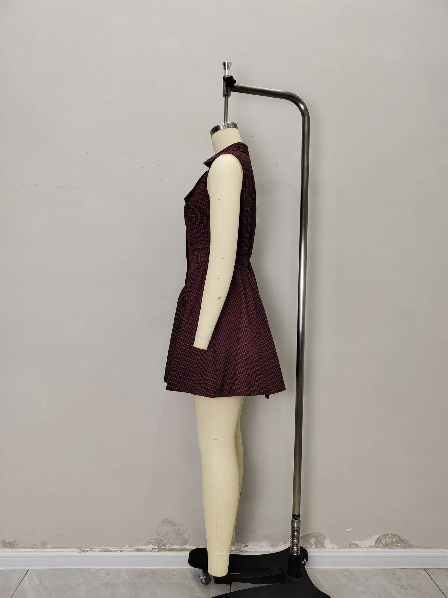 Polo collar short sleeveless French retro dress