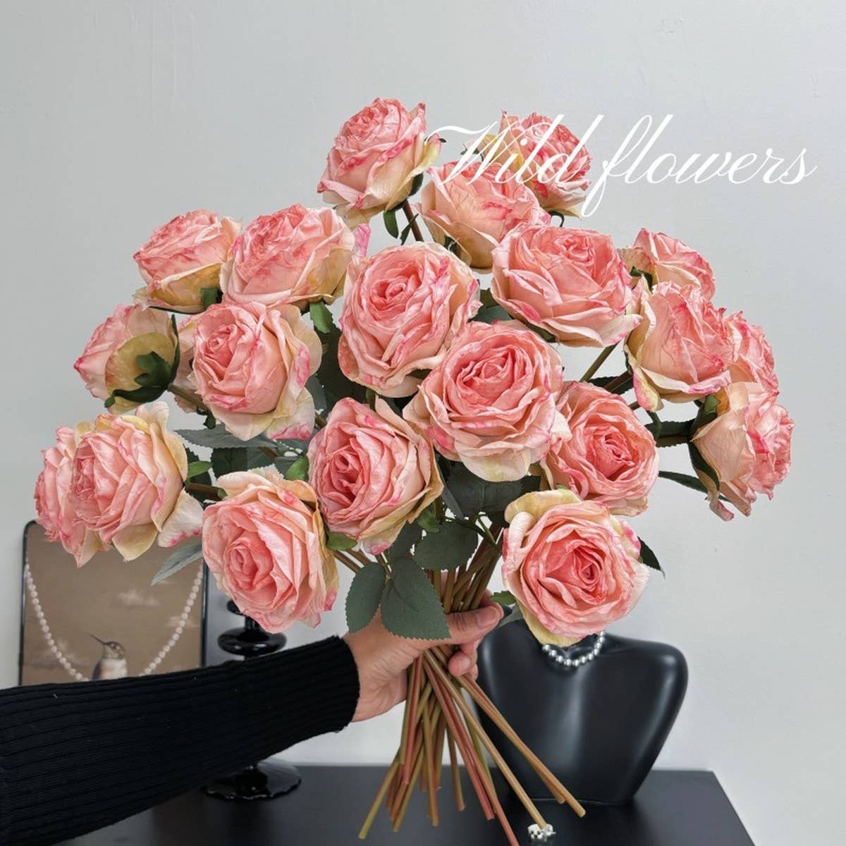 Premium Burnt Edge Rose Artificial Flower Bouquet_CWMM6469