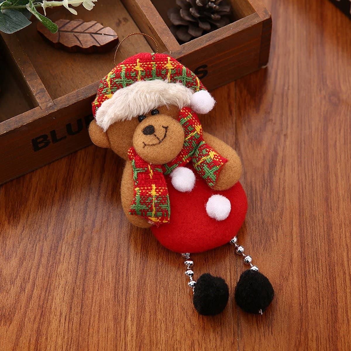 NEW CUTE CHRISTMAS PENDANTS