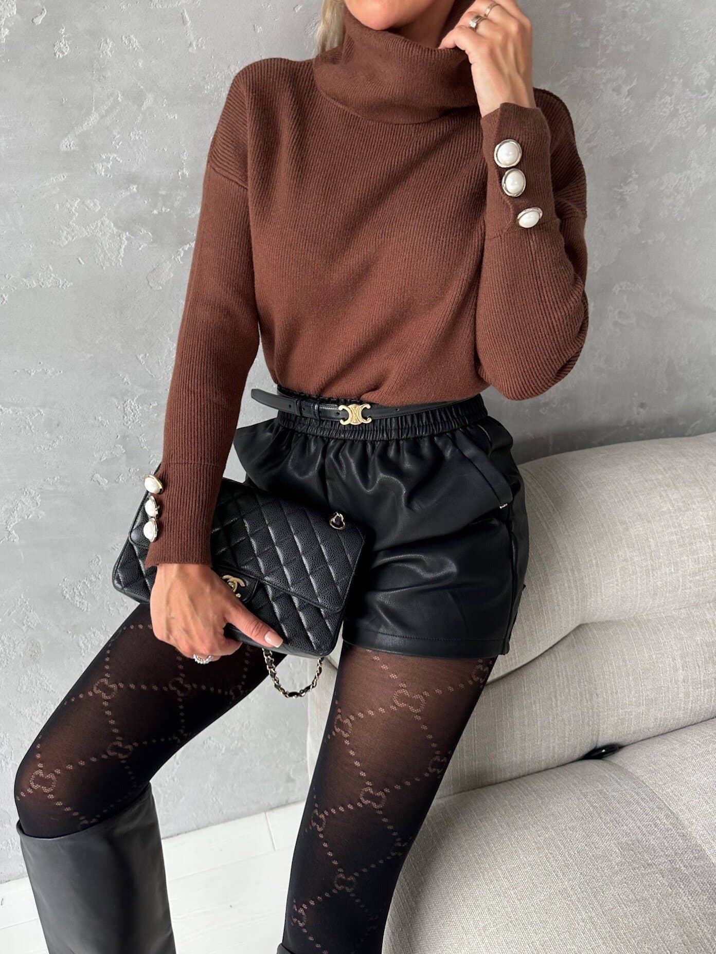 STRIPED TURTLENECK CUFF BUTTON CASUAL SWEATER