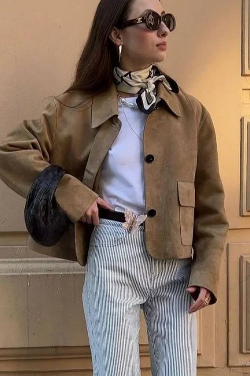 CWOCO1074_LAPEL LARGE BUTTON SUEDE SHORT JACKET