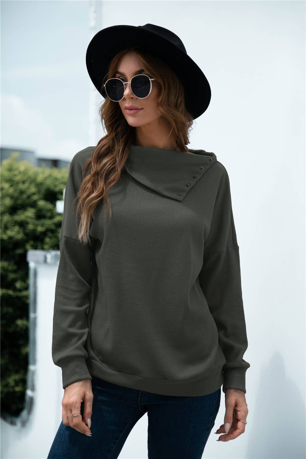 Side-collar pullover knitted solid color top