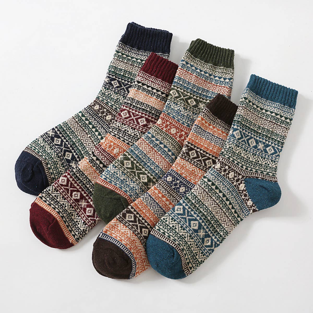 5 PAIRS OF MEN WINTER THICK WARM MID-TUBE SOCKS_CWMS0685