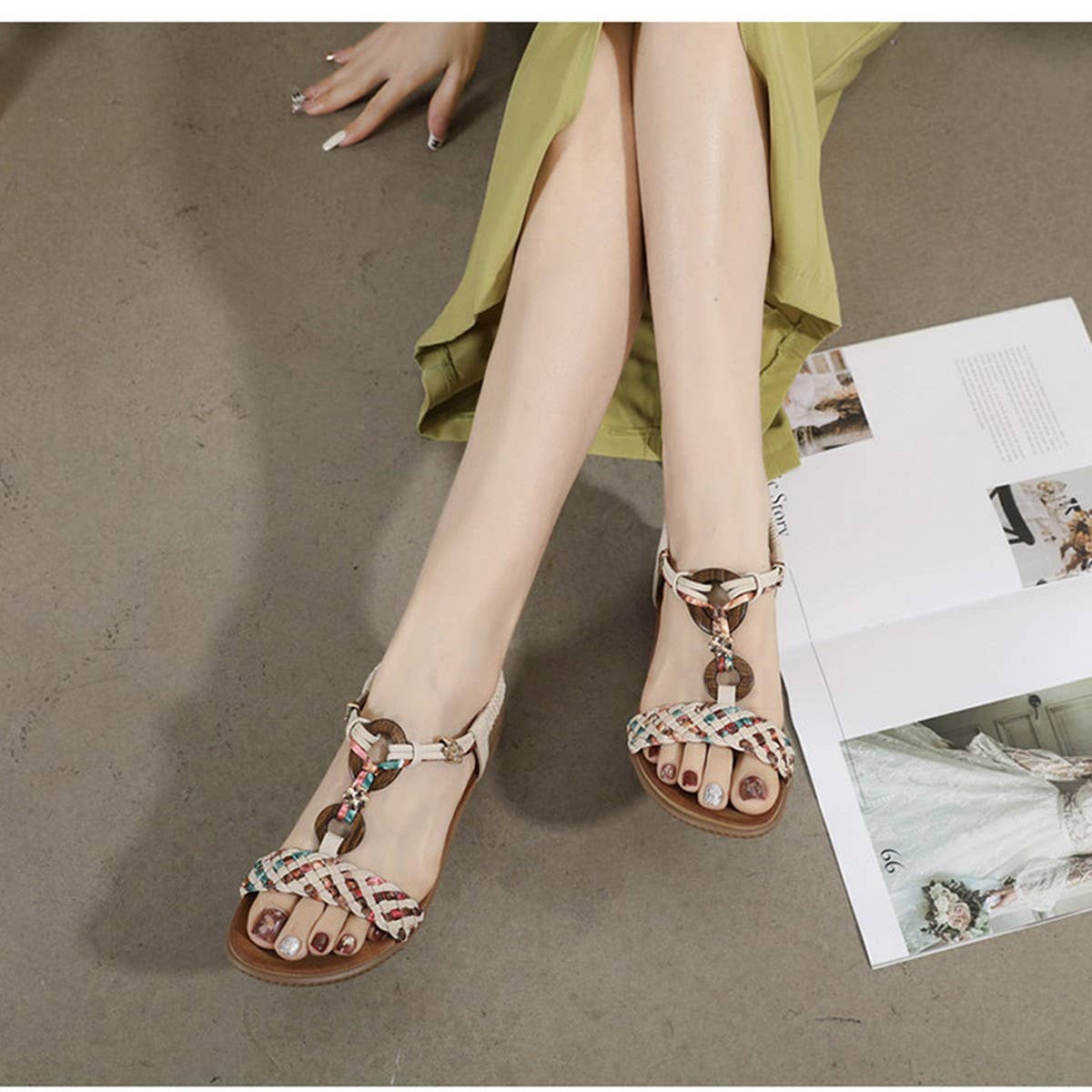 BOHEMIAN RETRO STYLE THICK SOLE FLAT SANDALS_CWSHS0521