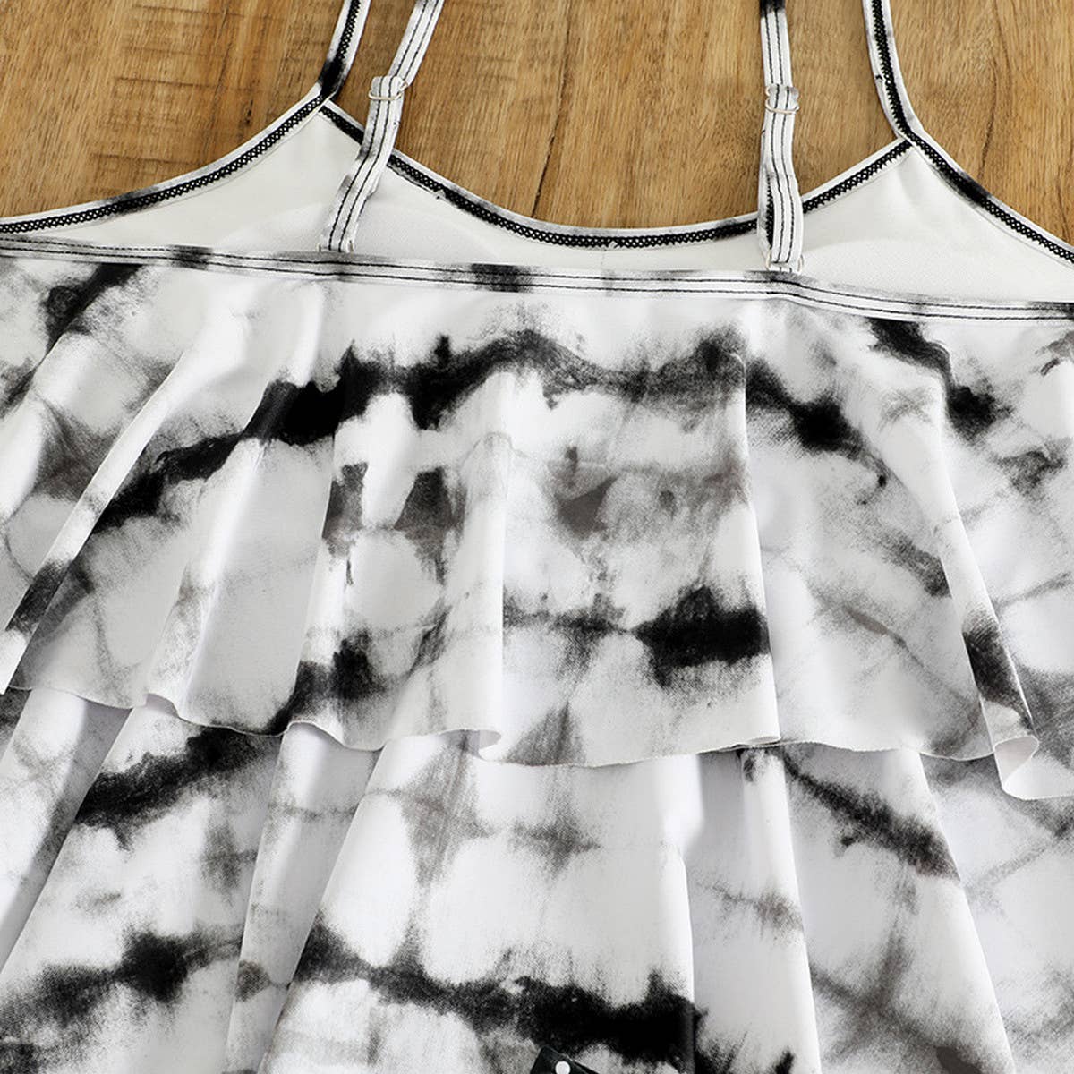 BLACK AND WHITE PRINTED SPLIT BIKINI SWIMSUIT_CWMW0231