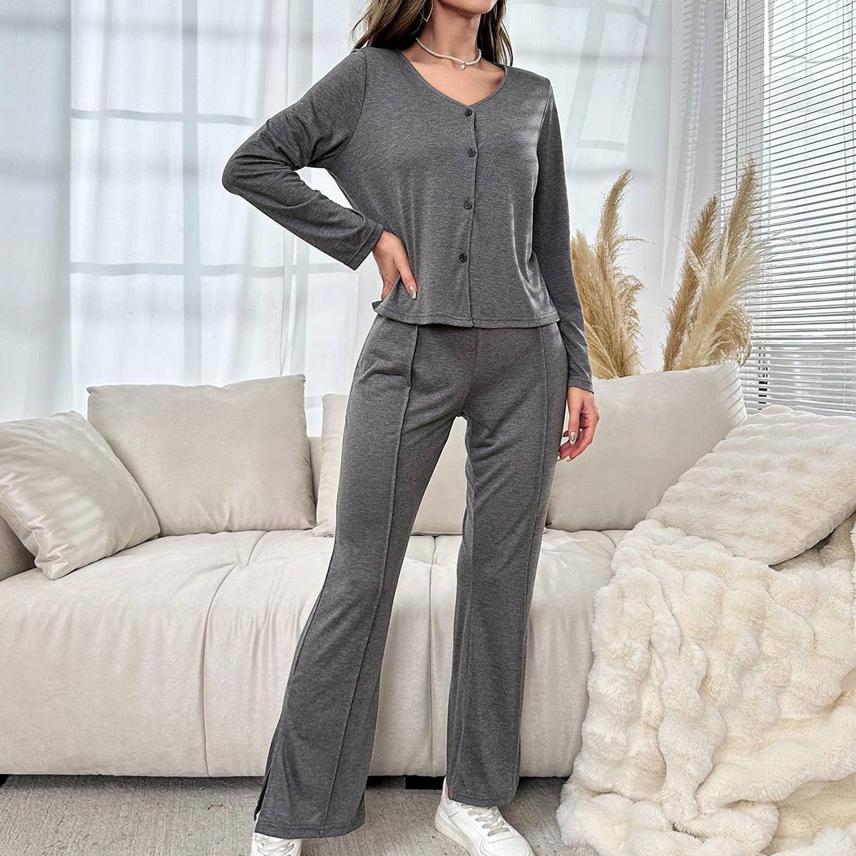 LONG-SLEEVED SHIRT SPLIT TROUSERS HOME SUIT