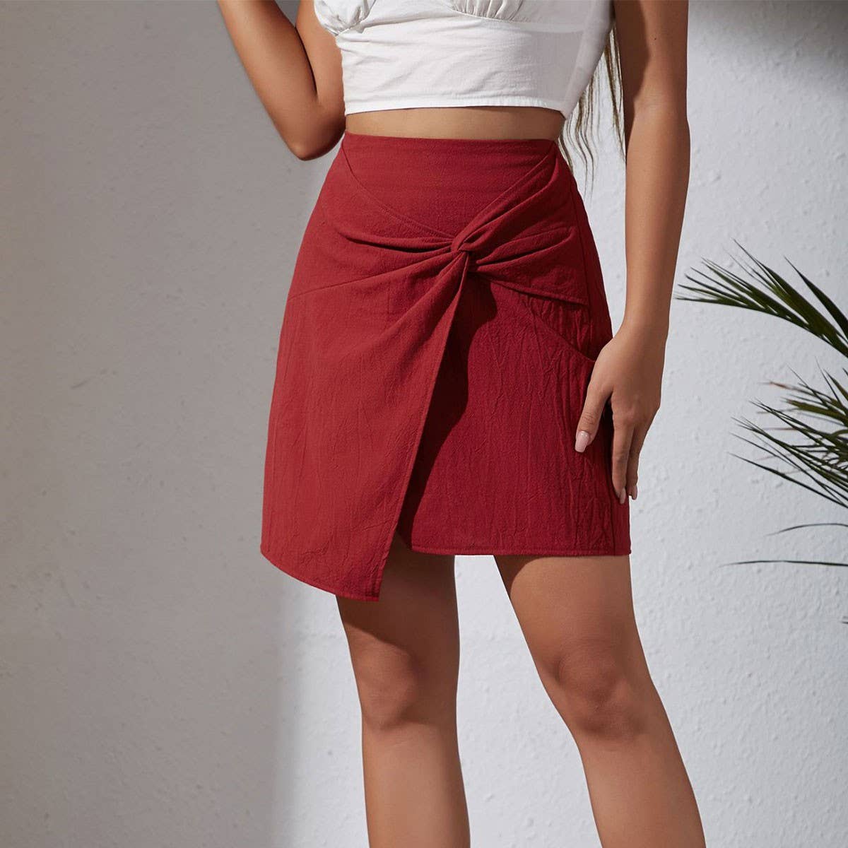 HIGH WAIST COTTON AND LINEN TWISTED SKIRT