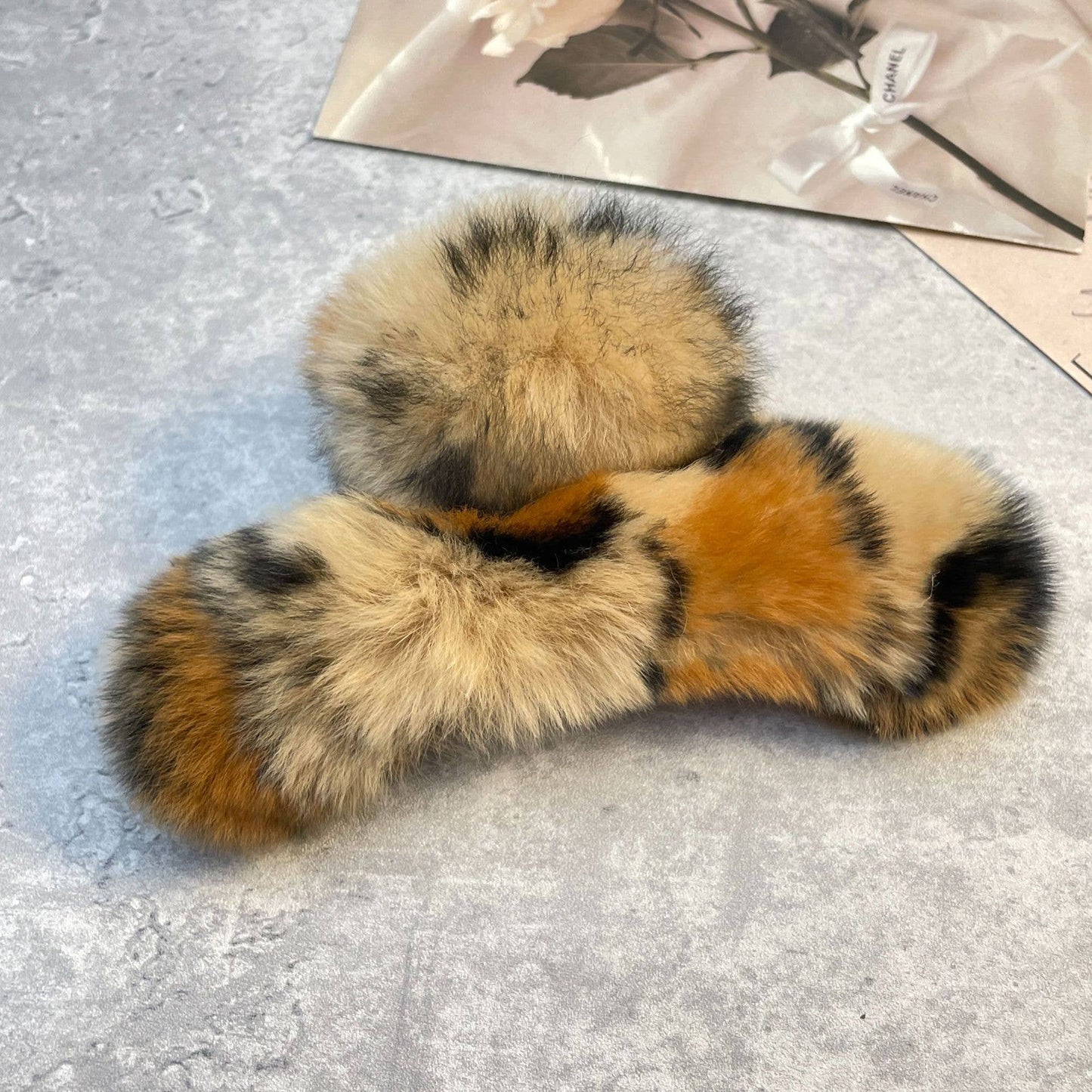 Rex Rabbit Fur Claws - Elegant Mixed Color Clips