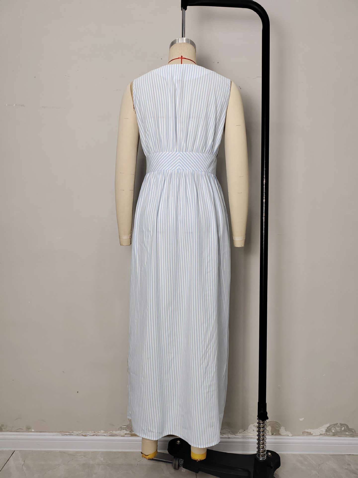 V-neck pleated cinched waist striped dress